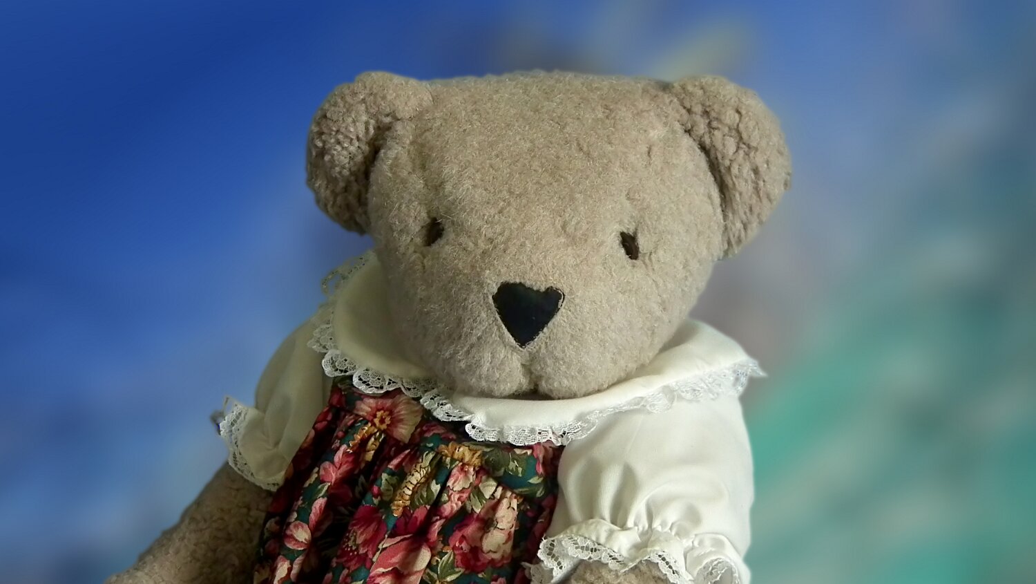 Tilly-Bear welcomes Summer