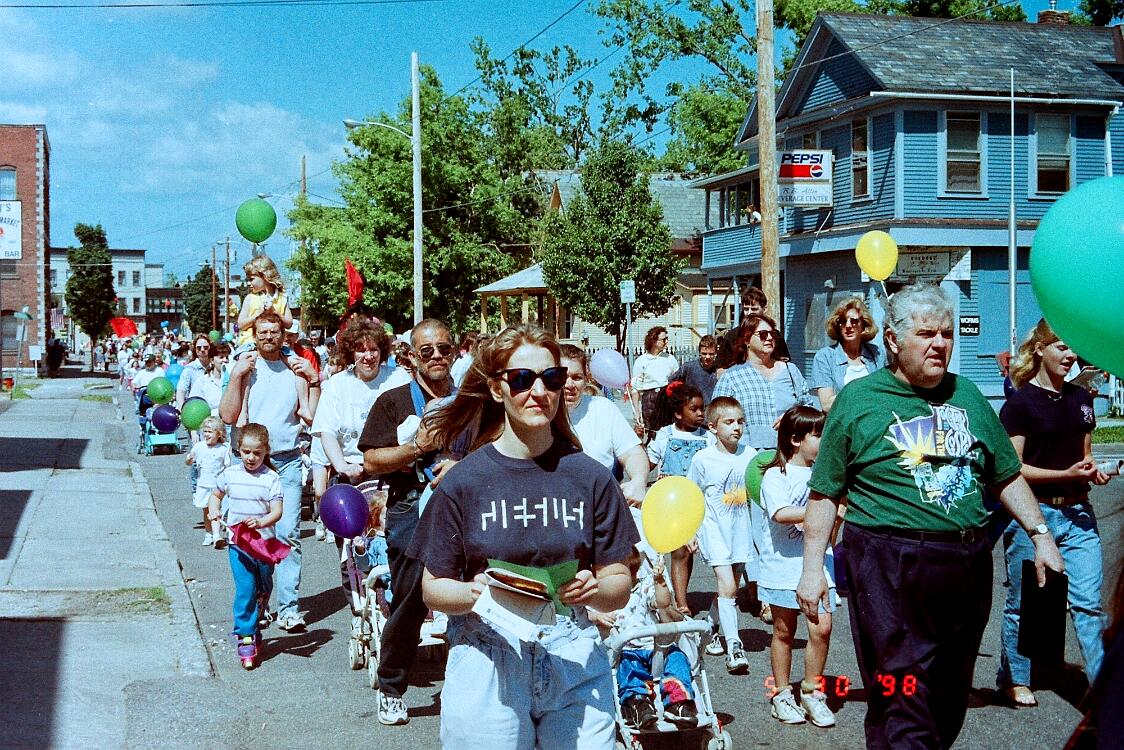 MFJ 1998 Dianne Camera 21