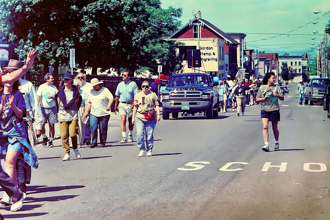 MFJ 1998 Lance Camera 04