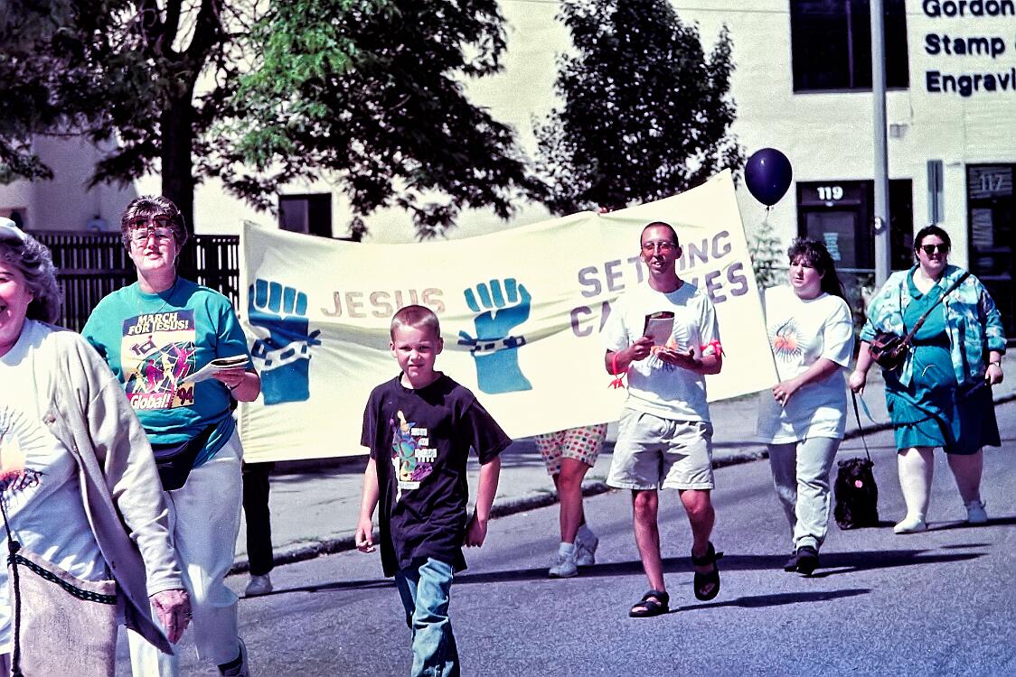 MFJ 1998 Lance Camera 09