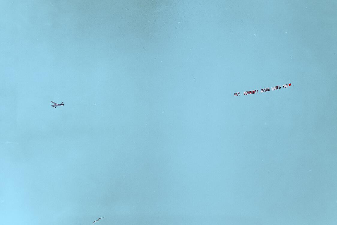 MFJ 1998 Lance Camera 24